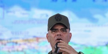 Venezuela advierte a Guyana y Trinidad que si se prestan para ataque "recibirán respuesta"