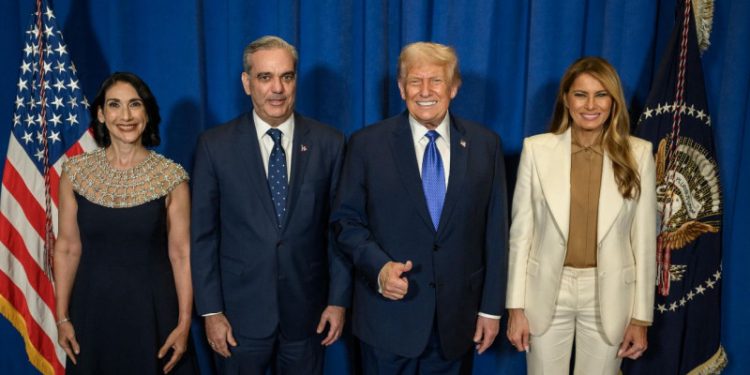 Abinader reitera invitación a Donald Trump de participar en la Cumbre de las Américas