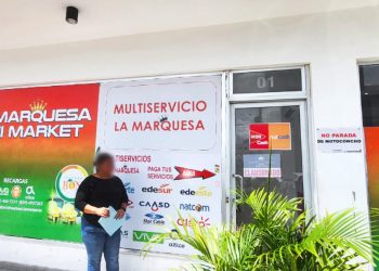 Clausuran negocios que operaban ilegalmente en Ciudad Juan Bosch