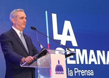 Abinader lamenta fallecimiento de María Cristina Camilo, pionera de la comunicación dominicana