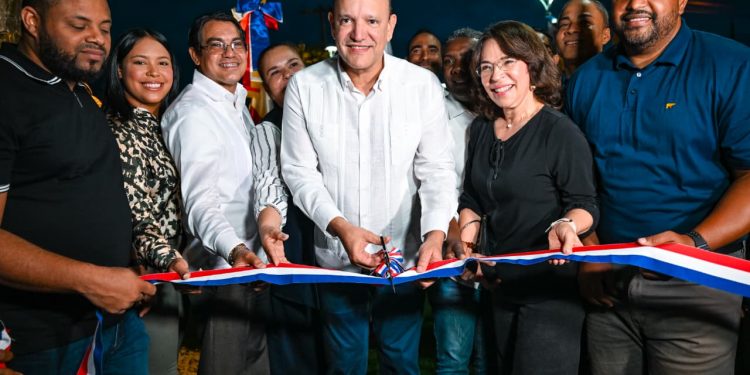 Ulises Rodríguez construye Parque Infantil Habitacional Las Charcas con inversión de más de RD$ 9.6 millones
