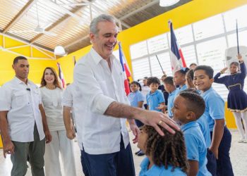 Presidente Abinader entregará viviendas, escuelas, polideportivos y carretera en el Gran Santo Domingo y Constanza este fin de semana