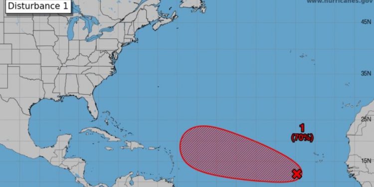 Onda tropical podría dar origen a un nuevo ciclón en los próximos días
