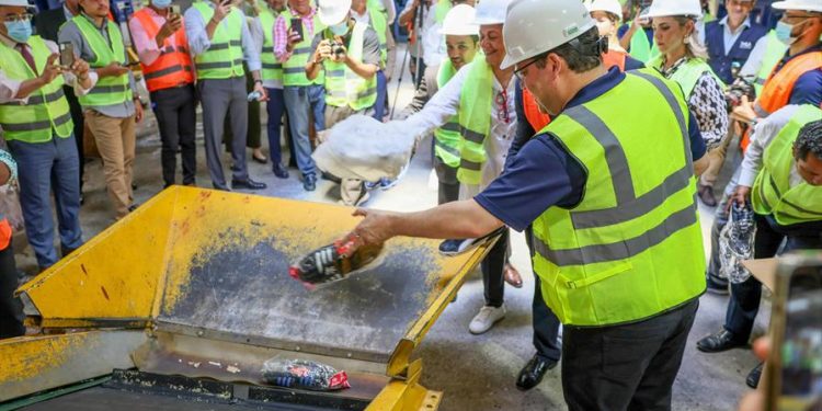 Decomisos de productos falsificados suman más de 10.2 millones de unidades