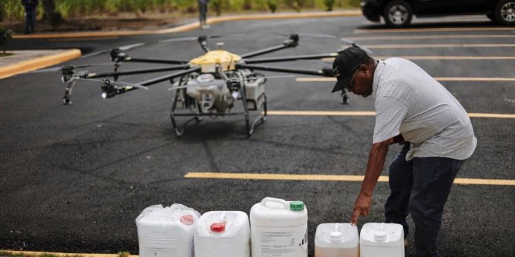 Hay 148 productores que ya usan drones en sus fincas agrícolas en el país