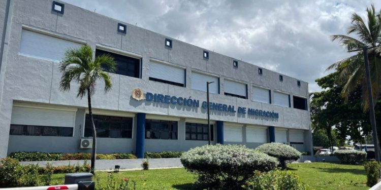 DGM judicializa 179 casos por tráfico de migrantes; 25 por falsificar y usar documentos alterados