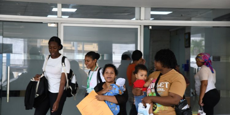 Protocolo migratorio sigue activo en las maternidades