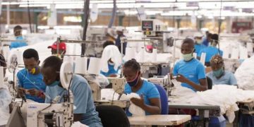 Codevi reanuda trabajos y Gobierno haitiano detiene retención de impuestos a empleados