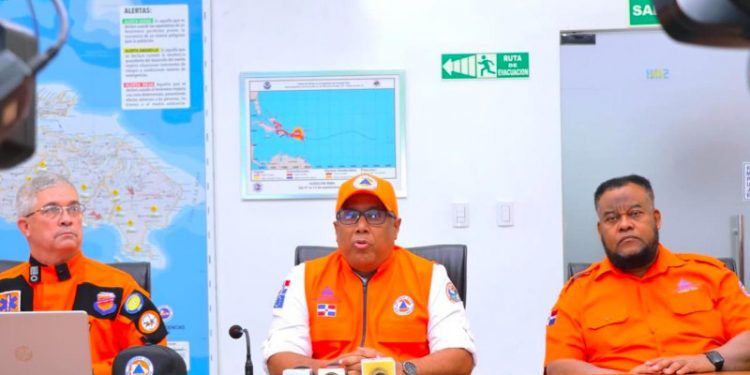 Disponen de 500 socorristas para la región sur por efectos de Melissa; hay 42 personas en albergues