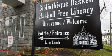Trump cancela acceso de Canadá a biblioteca fronteriza compartida por más de un siglo