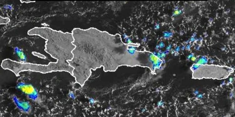 Tres ondas tropicales y una tormenta se acercan a la República Dominicana