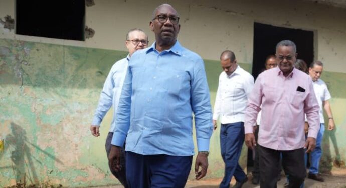 UASD recibe terrenos en Sabana Grande de Boyá para construir extensión universitaria y liceo experimental