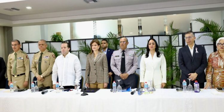 Raquel Peña evalúa avances y nuevas estrategias en reunión de seguimiento al Plan de Seguridad Ciudadana