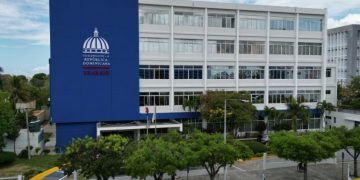 Ministerio de Trabajo autoriza reanudación de labores en Santo Domingo y 3 provincias más