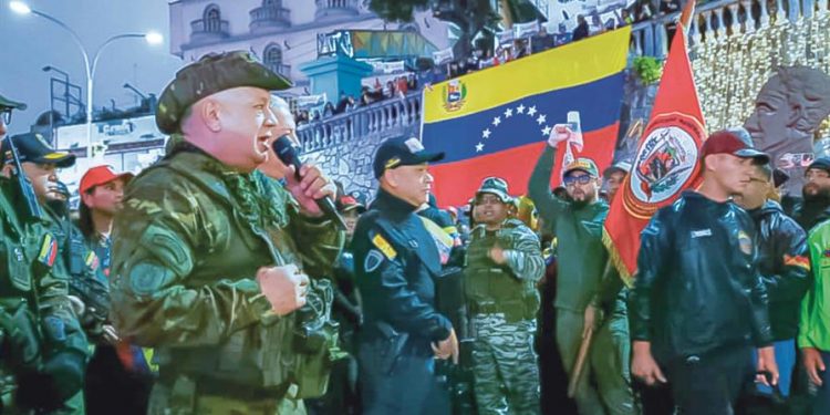 Crece la presión sobre Nicolás Maduro tras la ofensiva encubierta de EE. UU.