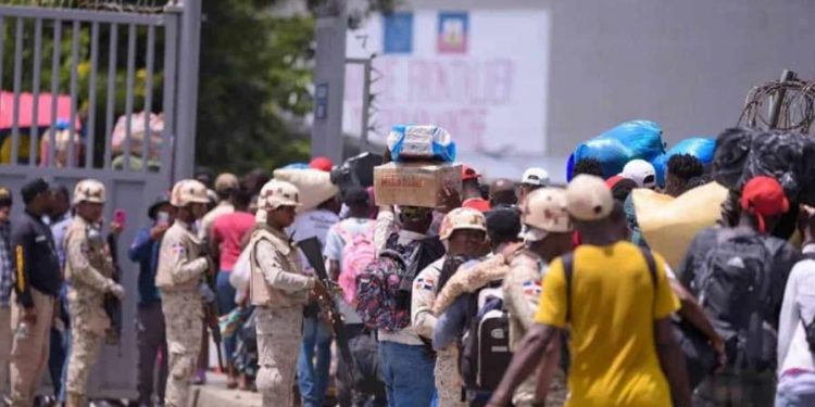 El comercio de la RD con Haití desafía a las bandas: subió 32 % en ocho meses