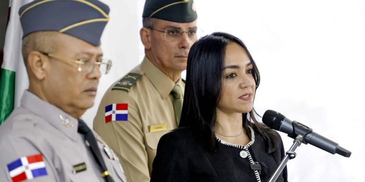 La Policía y el Ministerio de Interior se desligan de excesos de sus agentes