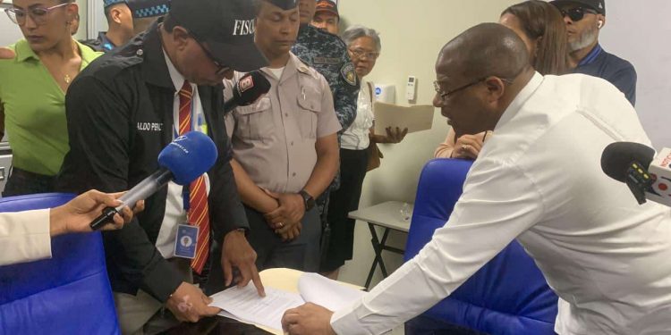 El Ministerio Público interviene el Oncológico del Cibao por disputa interna