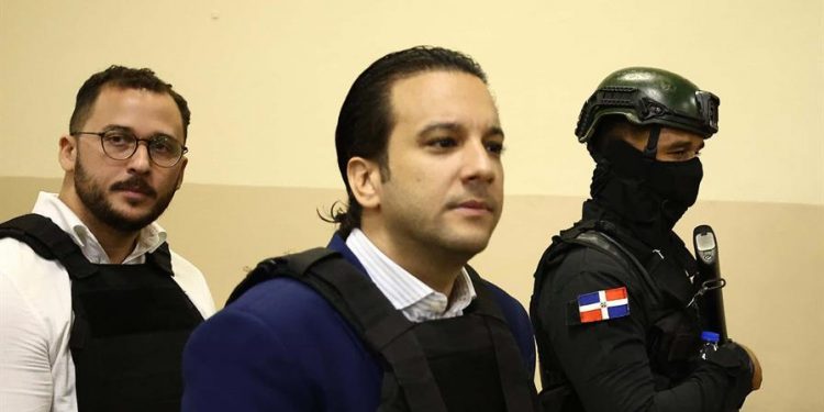 Jueza rechaza devolver a Jochi Gómez 23 relojes de lujo, dos vehículos blindados y armas de fuego