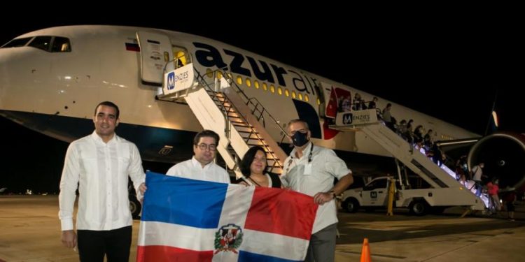 Viceministro ruso ve prioridad se restablezcan vuelos directos entre Rusia y RD