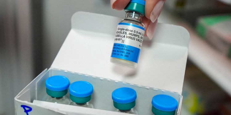 Canadá deja de ser un país libre del sarampión por un brote que ha provocado 5,100 casos