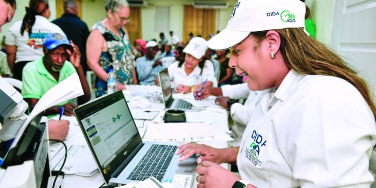 Capotillo se beneficia de programa de la DIDA