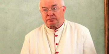 Del sismo moral del Nuncio Wesołowski al colapso administrativo de Monseñor Ozoria