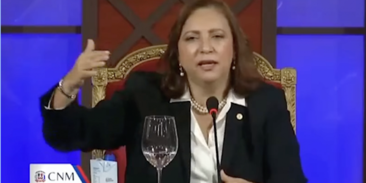 Jueza no ratificada acusa al CNM de cometer "desacierto colosal"