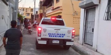 Madre e hija mueren a manos de un hombre en Brisas del Este