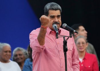 Maduro dice estar dispuesto a hablar "face to face" con Trump