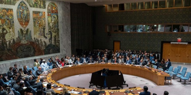 ONU vota a favor de una fuerza externa en la Franja de Gaza