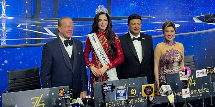 Dueño de Miss Universo niega fraude en elección y anuncia acciones legales contra medios