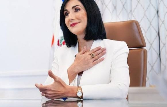 Primera Dama destaca reducción de más de un 20% en los embarazos adolescentes desde 2019