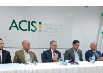ACIS denuncia acuerdo entre cámaras de comercio que afecta al sector empresarial de Santiago