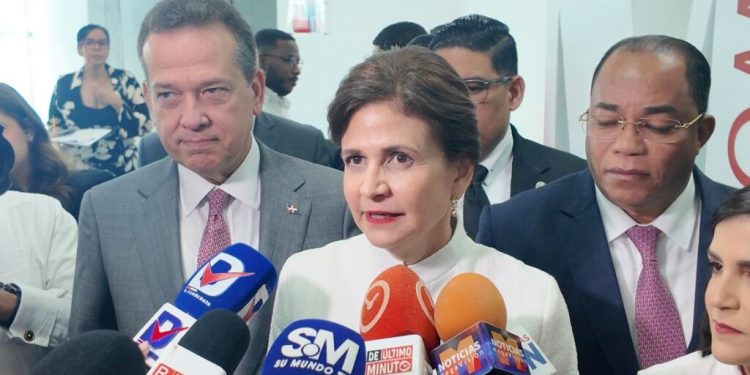 Raquel Peña defiende avances en el sistema de salud: “pueden decir lo que quieran, la realidad se ve a diario”