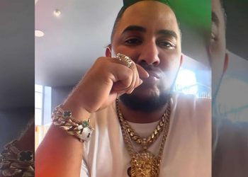 Apresan a dos implicados en la muerte de exagente del Dicrim durante atraco en Santiago