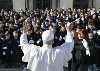León XIV pide que los cristianos en zonas de guerra sean "semilla de paz y reconciliación"