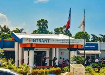 INTRANT y Cruz Roja lanzan programa Tránsito+Limpio para hacer pruebas toxicológicas a conductores en Navidad