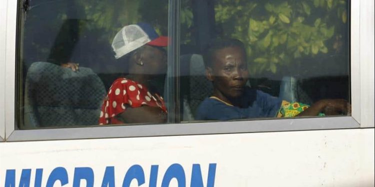 Un año entre deportaciones masivas y medidas migratorias