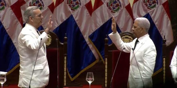 Abinader le ha devuelto al Congreso ocho leyes, incluida la de residuos sólidos