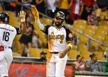Las Águilas barren a las Estrellas y coquetean con boleto al round robin en noviembre