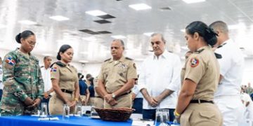 Militares podrán usar gratis el Metro y el Teleférico desde enero, anuncia el Gobierno