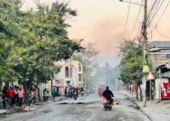 Tensión en Juana Méndez: amanecen calles con neumáticos encendidos y preocupa a la frontera