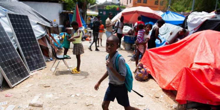 ONU pide recaudar 750 millones de euros para 4.2 millones de haitianos que dependen de asistencia humanitaria