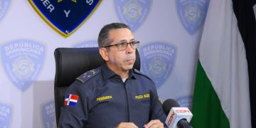 Investigan tiroteo que dejó tres personas heridas en barrio Simónico, Villa Duarte