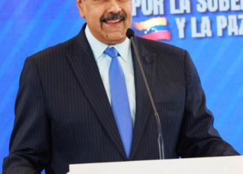 Maduro afirma tuvo una conversación telefónica "cordial" con Donald Trump