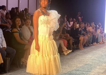 Stephora se convirtió en modelo para protegerse del bullying