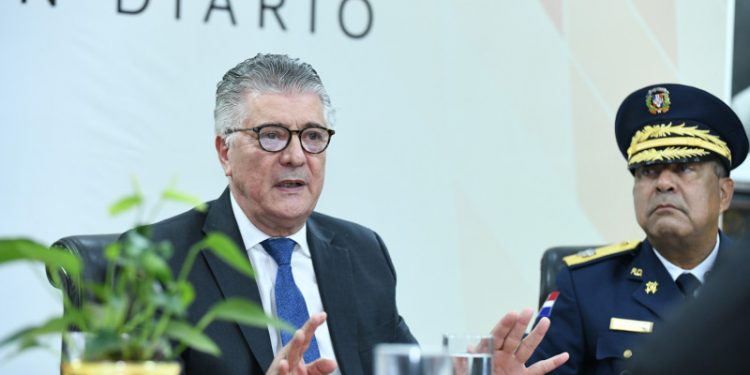 Roberto Santana: la cárcel es el último lugar adonde debe ir un menor de edad