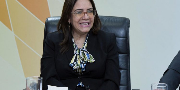 Venta de drogas y vapes cerca de escuelas preocupa a Educación