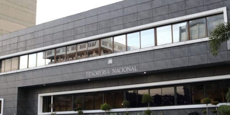 Pensionados y empleados públicos hoy reciben el doble sueldo; la economía se dinamizará